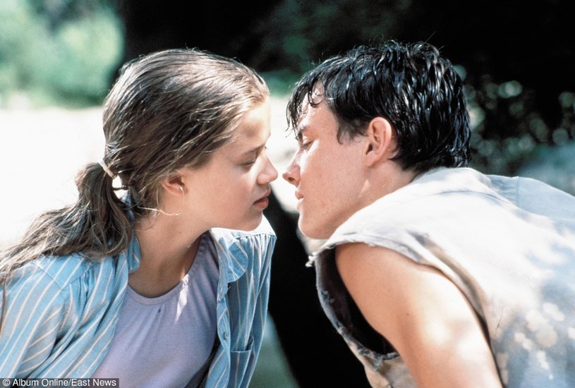 Reese Witherspoon: Pierwszy ekranowy pocałunek w filmie "Człowiek z księżyca" /East News