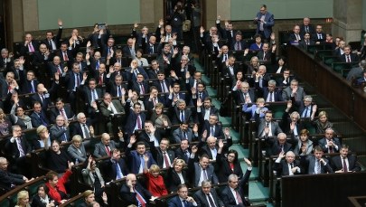 Referendum przepadło. Sprawdźcie, jak głosowali poszczególni posłowie!