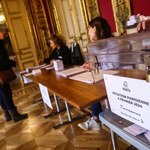 Referendum w Paryżu: Mieszkańcy za potrojeniem opłat za parkowanie SUV-ów