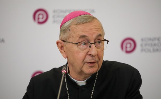Refundacja in vitro. Abp Gądecki apeluje do prezydenta Dudy