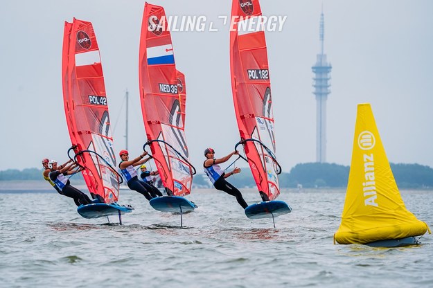 Regaty Pucharu Świata w klasie iQFoil wygrał Luuc Vanopzeeland /Fot. Sailing Energy /Materiały prasowe