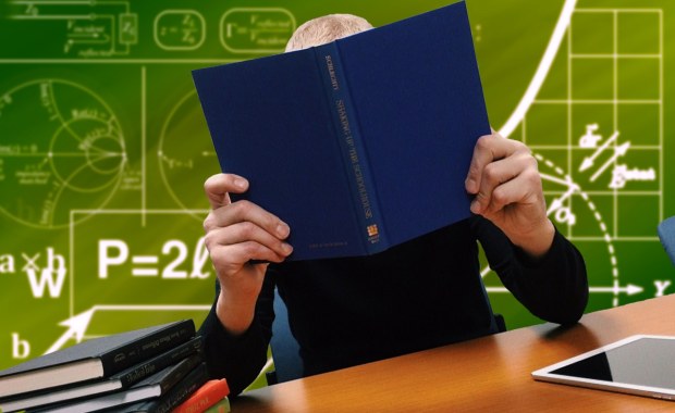 Regionalne otwieranie szkół. Jakie są szanse na koniec nauki zdalnej?   