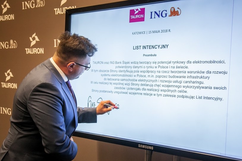 - Regulacje unijne w sposób niekomfortowy kształtują funkcjonowanie grup energetycznych – ocenia prezes Tauronu Filip Grzegorczyk /Ireneusz Rek /INTERIA.PL