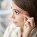 olejek herbaciany Regularnie nakładam to na brwi. Są zadbane i łatwiej się układają