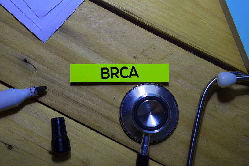 Regularnie się badaj - test typu BRCA jest ważny /123RF/PICSEL