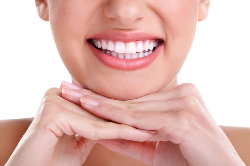 Regularność zabiegów higieniczych, wizyty u dentysty i dobre nawyki to klucz do zdrowych zębów /123RF/PICSEL