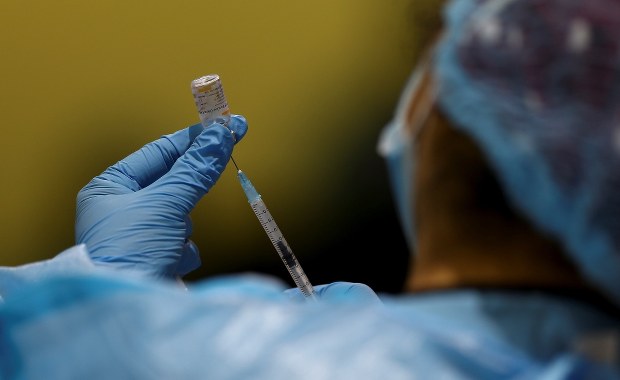 Rejestracja na szczepienia przeciw Covid-19 - od dziś dla 51-latków