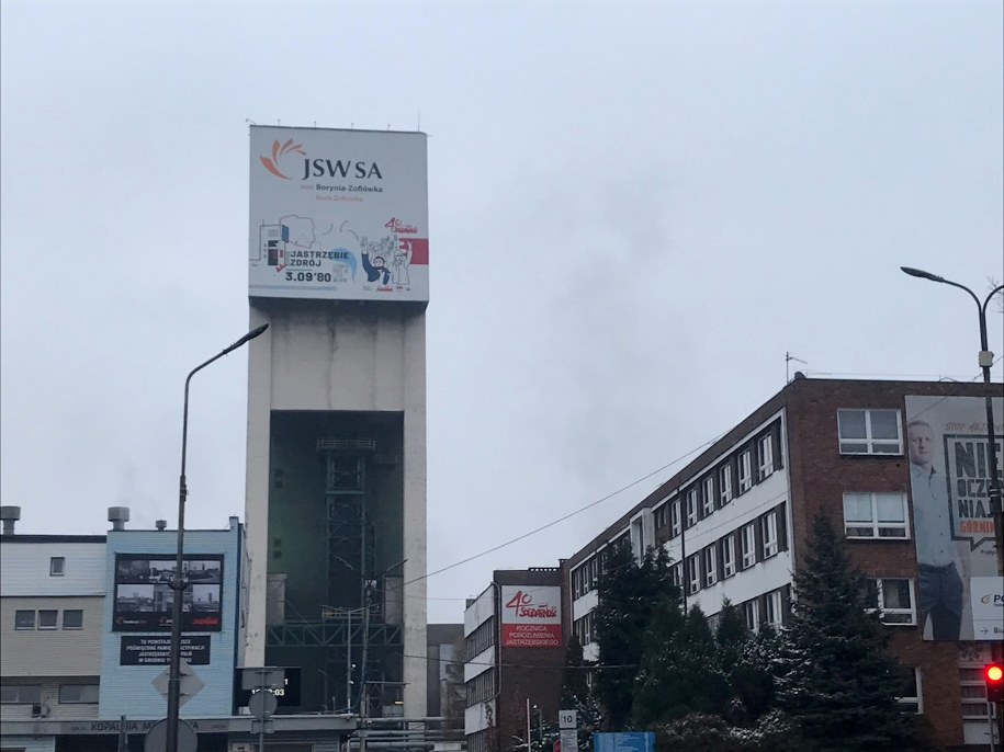 Rejon bramy głównej w obecnej kopalni Zofiówka - przed laty Manifest Lipcowy /Marcin Buczek /RMF FM