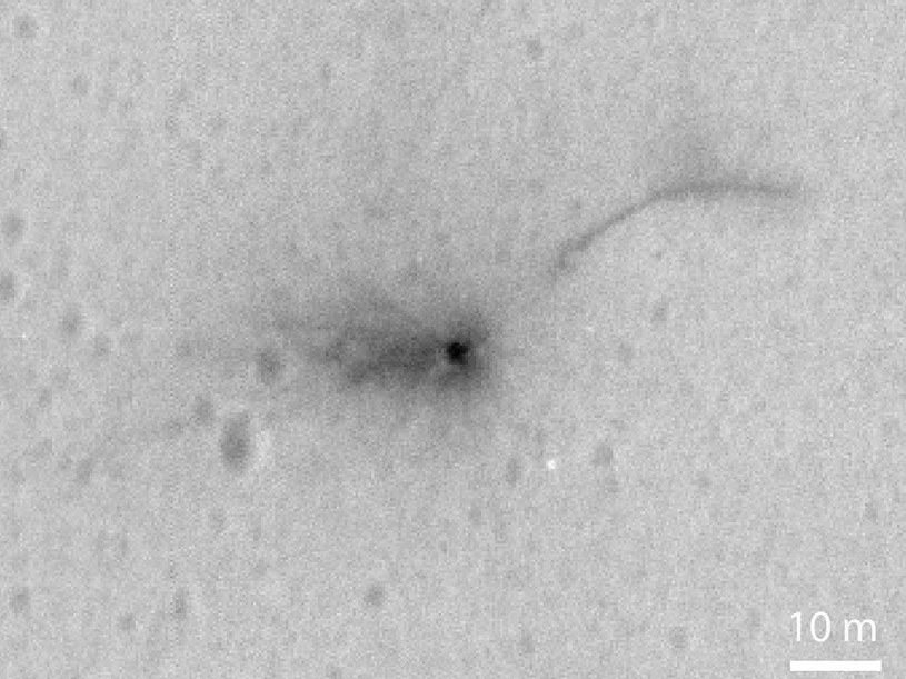 Rejon uderzenia EDM Schiaparelli okiem MRO /NASA