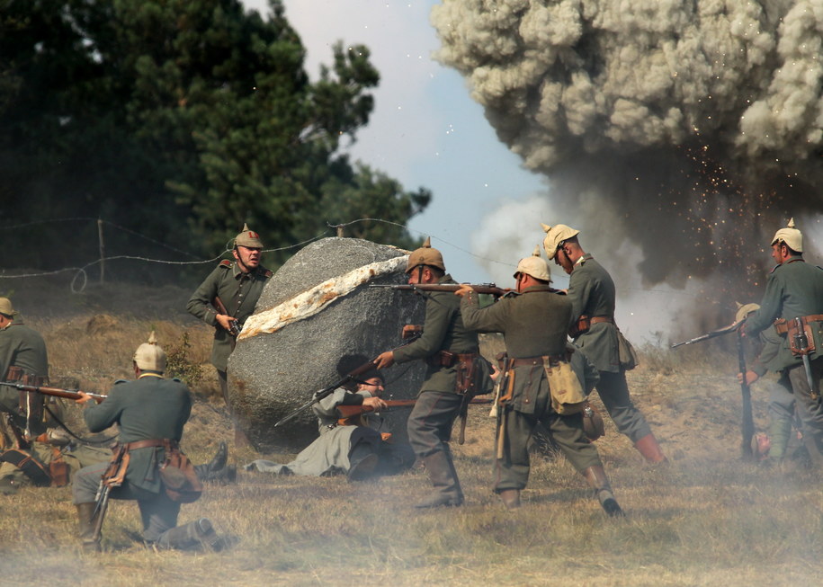 Rekonstrukcja bitwy pod Tannenbergiem, w setną rocznicę starcia między siłami Imperium Rosyjskiego i Cesarstwa Niemieckiego /Tomasz Waszczuk /PAP