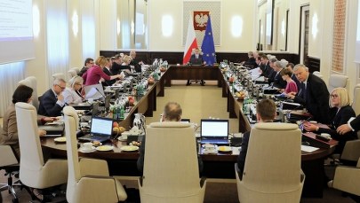 Rekonstrukcja rządu: kto za kogo, do czego i kiedy?