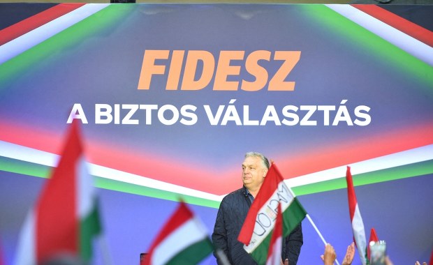 Rekordowa liczba Węgrów zagłosuje za granicą. Wynik wyborów może zaskoczyć