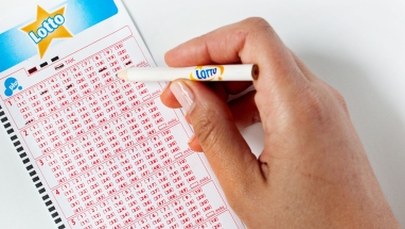 Rekordowa "szóstka" w Lotto. Na co przeznaczyłbyś tak duże pieniądze? 
