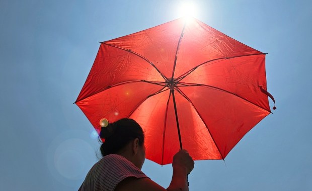 ​Rekordowe temperatury we Francji. Fala upałów paraliżuje kraj