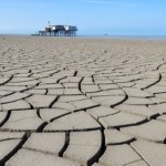 Rekordowo niski poziom wody w Morzu Kaspijskim. Co jest tego powodem?