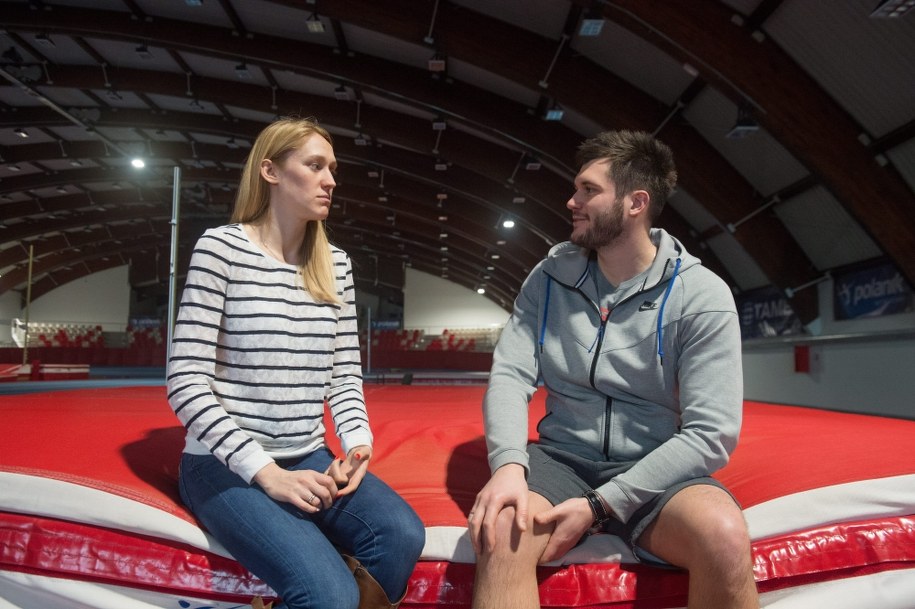 Rekordzistka Polski w skoku wzwyż Kamila Lićwinko (L) i jej mąż i trener Michał Lićwinko /PAP/Grzegorz Michałowski /PAP