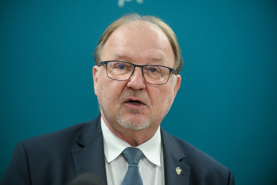 Rektor Politechniki Warszawskiej prof. Krzysztof Zaremba /Marcin Obara /PAP