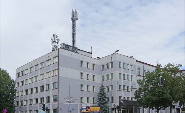 ​Rektor uniwersytetu zawieszony. W tle poważne oskarżenia