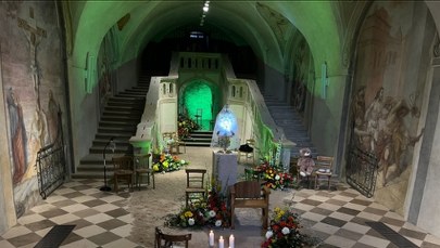 Relacje międzyludzkie tematem Grobu Pańskiego u krakowskich pijarów