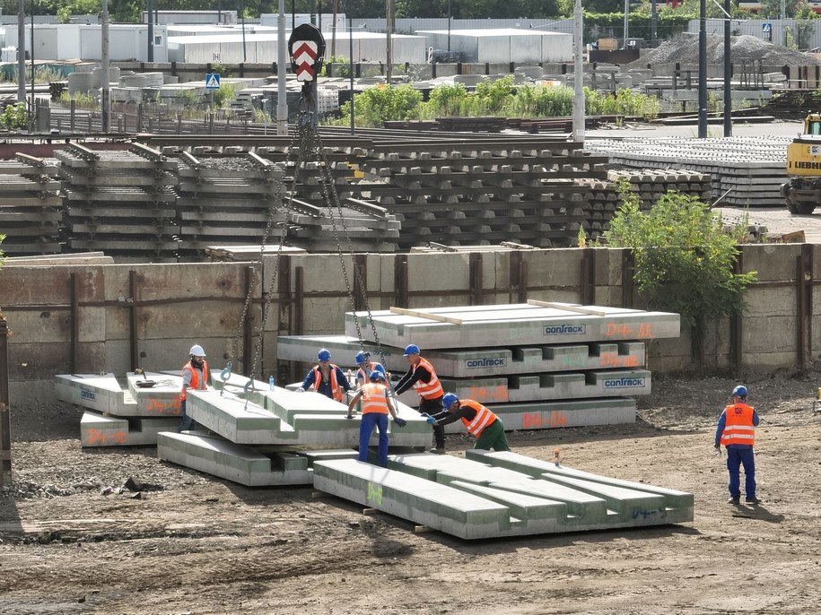 Remont na placu Zawiszy /Warszawski Transport Publiczny /