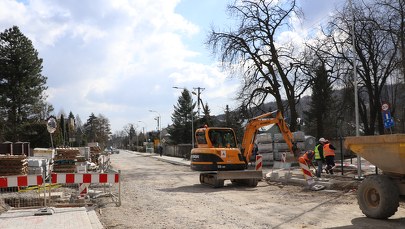 ​Remont ul. Królowej Jadwigi do końca maja