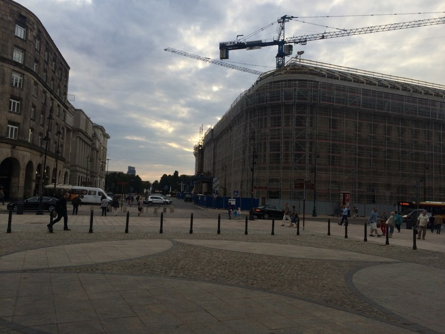 Remontowany gmach Hotelu Europejskiego w Warszawie /Michał Dobrołowicz /RMF FM