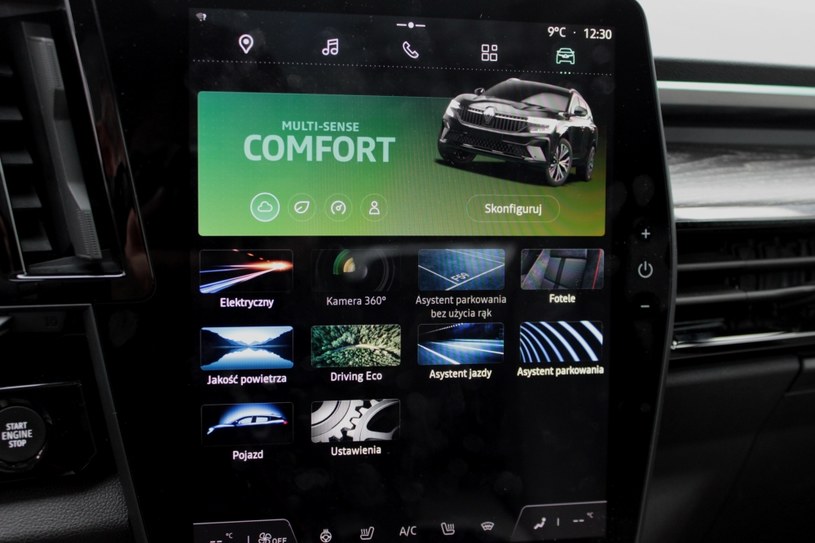 Renault Espace E-Tech full hybrid  w wersji iconic - dotykowy ekran działa płynnie. System info-rozrywki bazuje na Androidzie /Paweł Rygas /INTERIA.PL