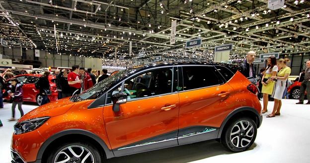 Renault fałszował wyniki testów od 25 lat! /&copy;123RF/PICSEL
