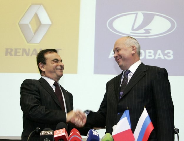Renault i Łada podpisały umowę sponsorską /AFP