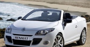 Renault Megane CC sprzed liftingu (2010) /Renault