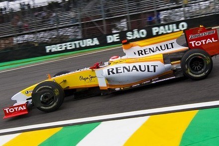 Renault zostaje w F1 /AFP