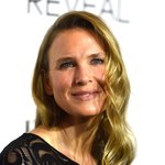 Renee Zellweger tłumaczy się z "nowej twarzy"!