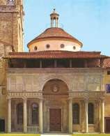 Renesans: kaplica Pazzich na dziedzińcu klasztoru franciszkańskiego kościoła Santa Croce, Filipp /Encyklopedia Internautica