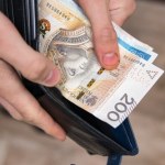 Renta alkoholowa. Ile wynosi i kto może liczyć na wsparcie?