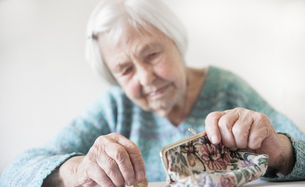 Renta wdowia już w lipcu. Znamy oficjalne terminy wypłat od ZUS