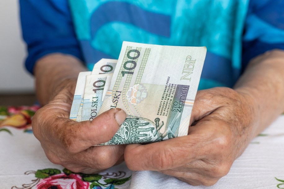 Zmiany w wypłatach rent wdowich od lipca. Kluczowe informacje