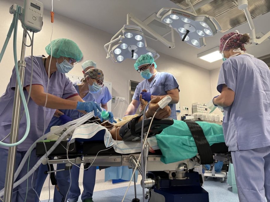Replantacja odciętej ręki /Szpital Wojskowy w Krakowie /