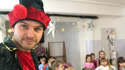 Reporter RMF FM w roli Elfa? Przed świętami wszystko jest możliwe! 