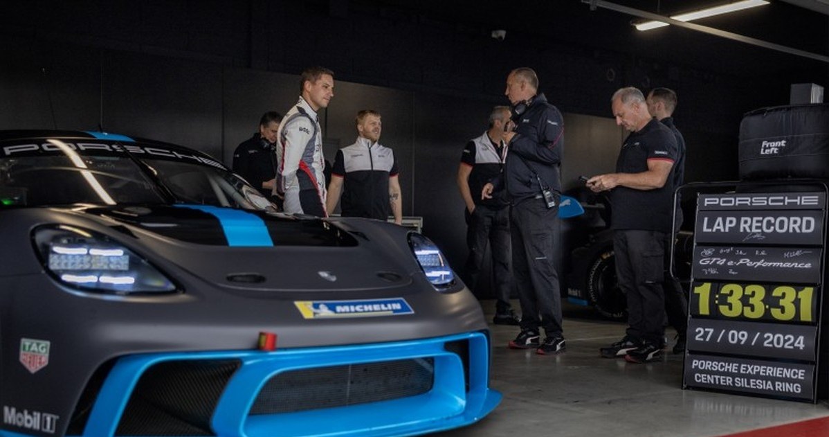 Reporter serwisu Interia Motoryzacja był świadkiem bicia rekordu na Torze Silesia Ring. /Porsche Polska