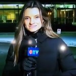 Reporterka nagle zaczęła bełkotać. Rzucili się na nią antyszczepionkowcy 