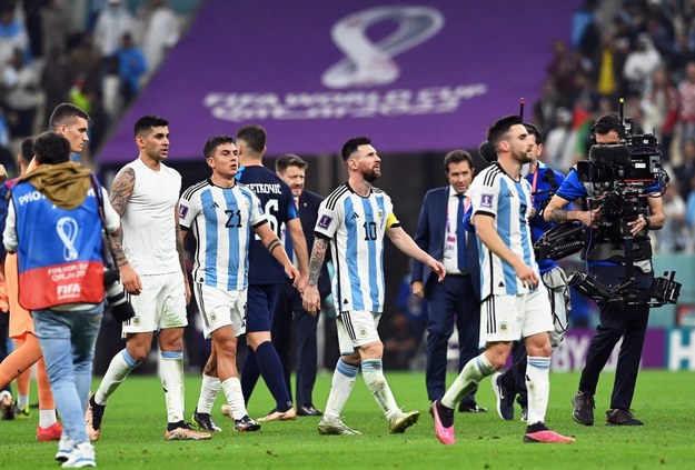 Reprezentacja Argentyny po wygranym meczu /GEORGI LICOVSKI /PAP/EPA