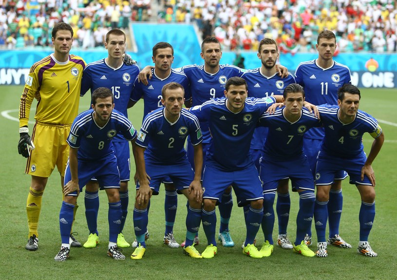 Reprezentacja Bośni i Hercegowiny przed meczem z Iranem /AFP