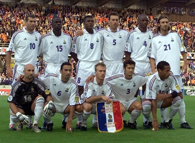 Reprezentacja Francji podczas Euro 2000. /MICHELE LIMINA/ma/rc /PAP/EPA