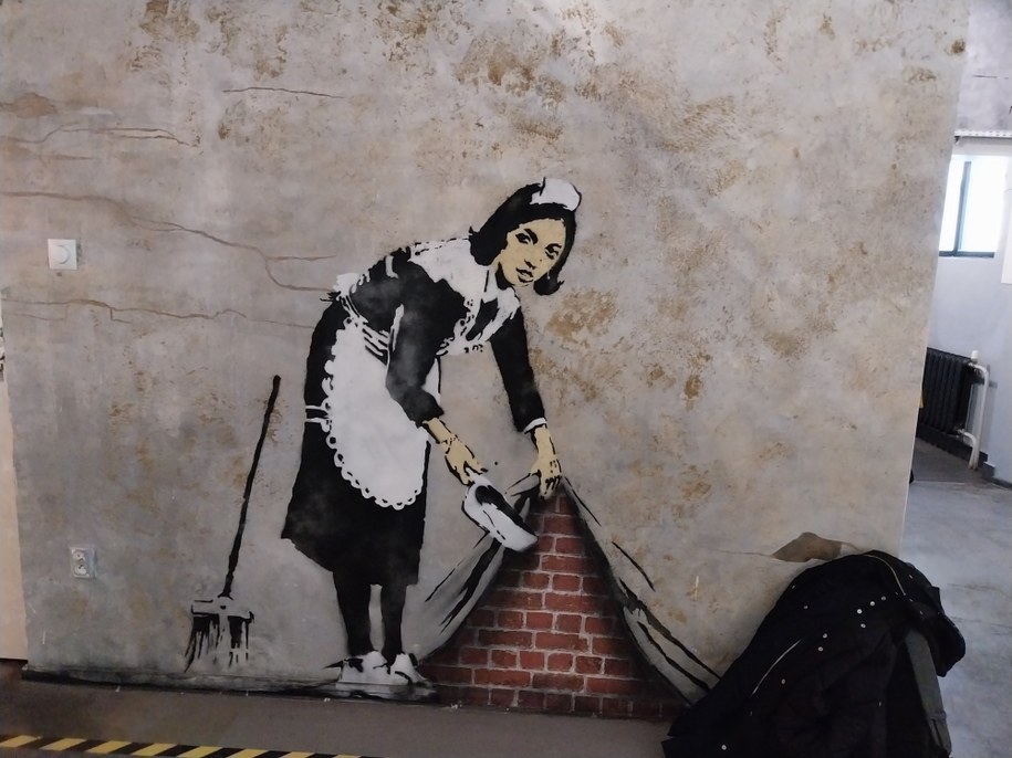 Reprodukcja jednej z prac Banksy'ego /Marek Wiosło /RMF24
