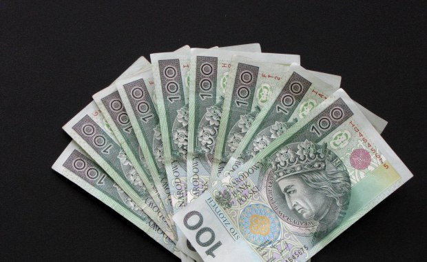 Resort finansów chce zmienić regułę wydatkową. Eksperci ostrzegają