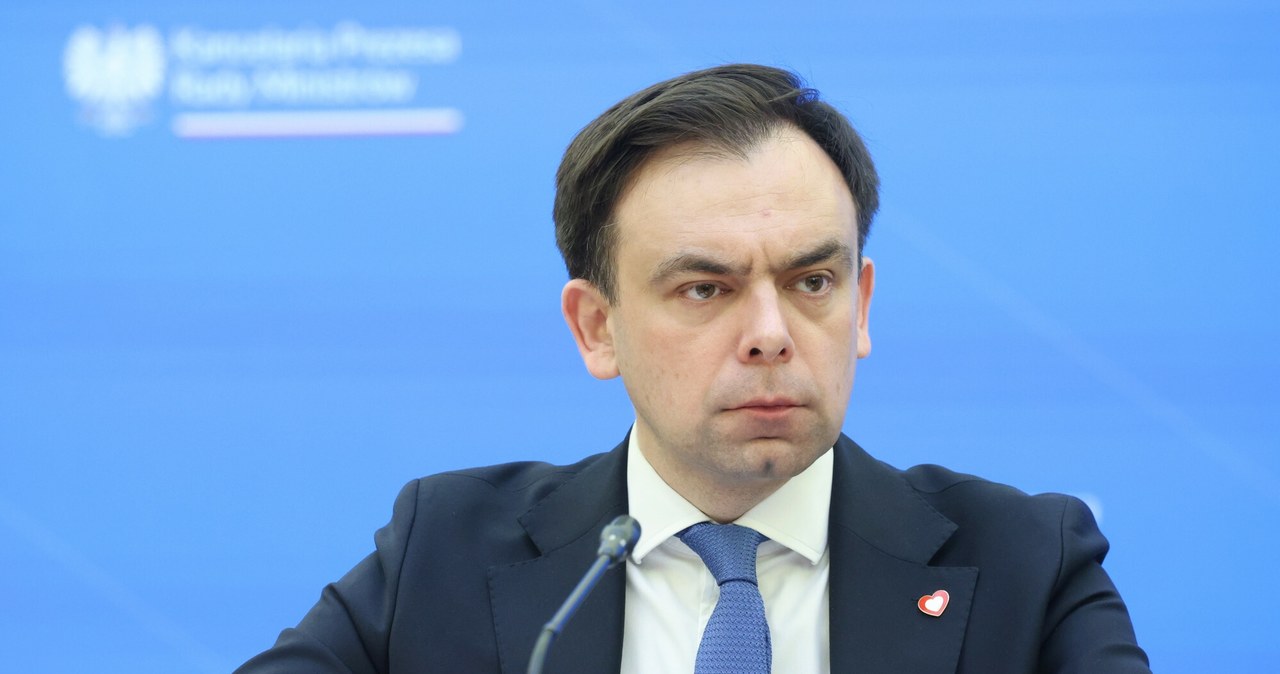 Resort finansów pracuje nad nowelizacją ustawy o podatku wyrównawczym. na zdj. minister finansów Andrzej Domański /Paweł Wodzyński /Reporter