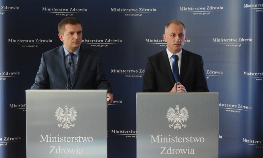 Resort zdrowia częściowo odpiera zarzuty NIK /Grzegorz Jakubowski /PAP