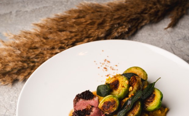 Restauracja Warszawa - gdzie smak staje się doświadczeniem. Odkryj Moffo na Mokotowie