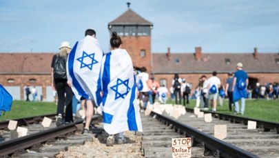 "Rewizjonista Holokaustu" w izraelskich mediach. MSZ staje w obronie Nawrockiego