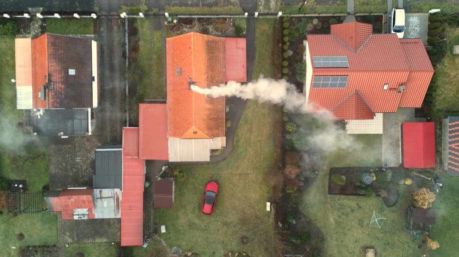 Rewolucja grzewcza na Śląsku: Od 2026 roku zakaz kotłów na paliwa stałe starej generacji /Shutterstock